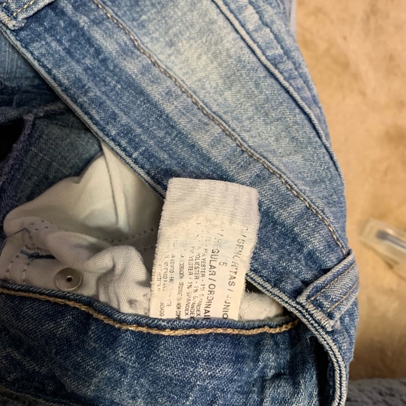 L.E.I. Ashley Lowrise Boot jeans - Picture 4 of 5